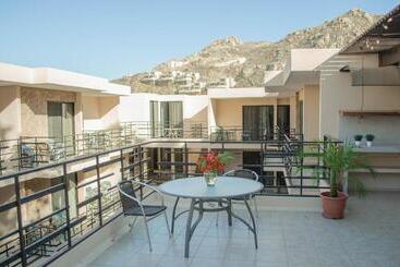 هتل Pedregal Suites   Marina And Downtown