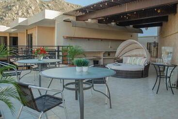 هتل Pedregal Suites   Marina And Downtown