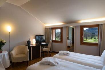 هتل Relais Golf Padova