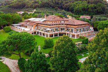 هتل Relais Golf Padova