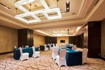 هتل Sheraton Chuzhou