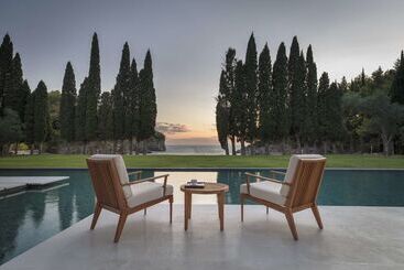 هتل Aman Sveti Stefan