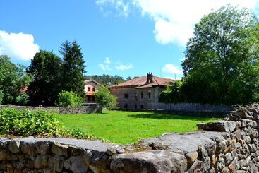 هتل Termas De Liérganes