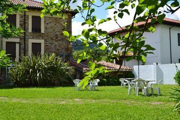 هتل Termas De Liérganes