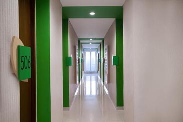 Dk Belstar Hotel Belitung