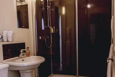 پانسیون Shaftoe S Bed And Breakfast