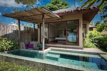 Sea Dance Resort