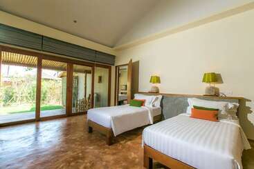 Sea Dance Resort