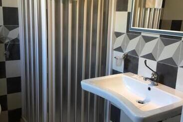 تختخواب و صبحانه Villa Conti