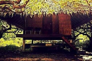 پانسیون Cashew Nut Bungalow, Ko Mook