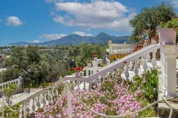 هتل Corfu Panorama By Estia