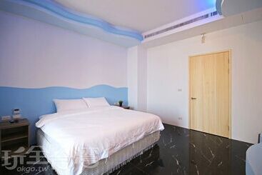 هتل House16