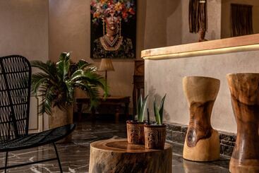 هتل Indigo Inn Casa Adults Only