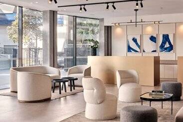 هتل Crowne Plaza Marseille Le Dome