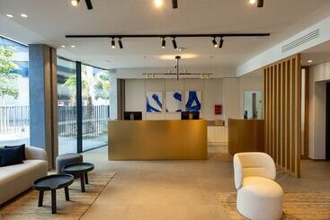 هتل Crowne Plaza Marseille Le Dome