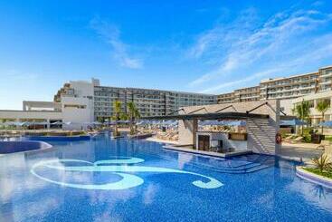 Royalton Splash Riviera Cancun, An Autograph Collection All Inclusive Resort - Cancun
