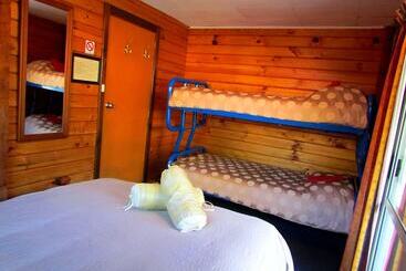 هاستل Hanmer Backpackers