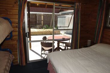 هاستل Hanmer Backpackers