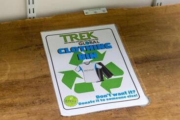 هاستل Trek Global Backpackers