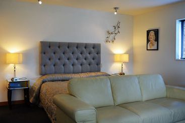 Amuri House Boutique Motel