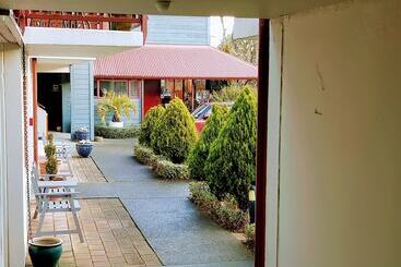 Aspen Lodge Motel