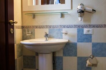 Bed & Breakfast Oleaster