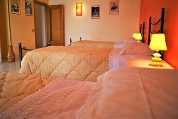 Bed & Breakfast Oleaster
