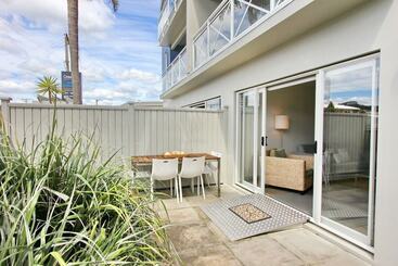 Crow S Nest Apartments