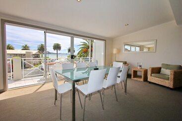 Crow S Nest Apartments