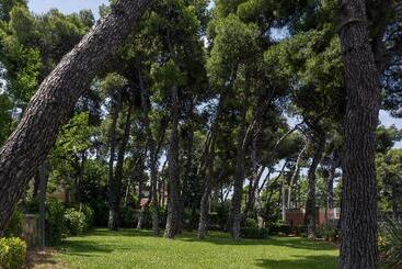 Domotel Kastri