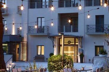 Domotel Kastri