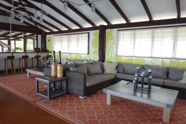 Otel Aganoa Lodge Samoa