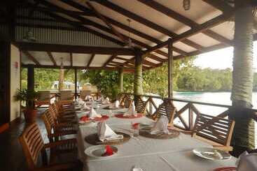 Otel Aganoa Lodge Samoa