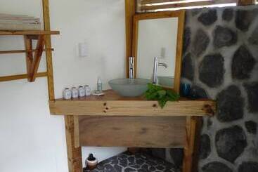Otel Aganoa Lodge Samoa