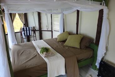 Otel Aganoa Lodge Samoa