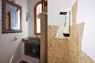 هتل Al Alba Hammam & Restaurant