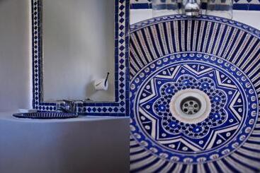 هتل Al Alba Hammam & Restaurant