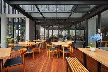 Batiqa Hotel Jababeka Cikarang