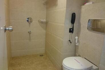 هتل Diana Heights Luxury