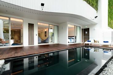 Dream Phuket Hotel & Spa