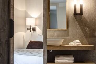 Grand Hotel Courmayeur Mont Blanc, By R Collection Hotels - Courmayeur