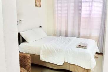 Marrets International Hotel   Express - Cape Coast
