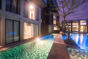 Maya Phuket Airport Hotel Naiyang Beach