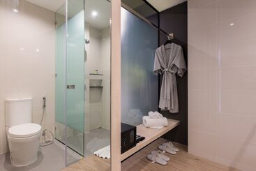 Maya Phuket Airport Hotel Naiyang Beach