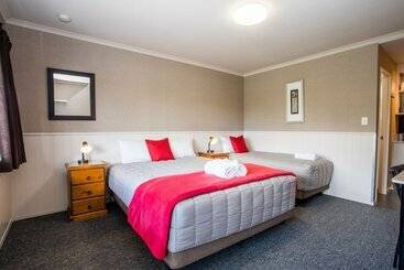 Te Anau Top 10 Holiday Park And Motels