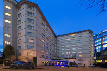 هتل The Level At Melia White House