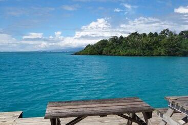 استراحتگاه Lusia's Lagoon Chalets