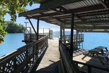 استراحتگاه Lusia's Lagoon Chalets