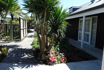 Southpacific Motel And Conference Centre