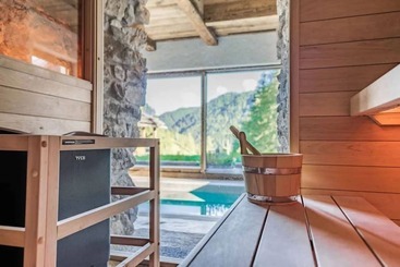 تختخواب و صبحانه Fantastic Chalet